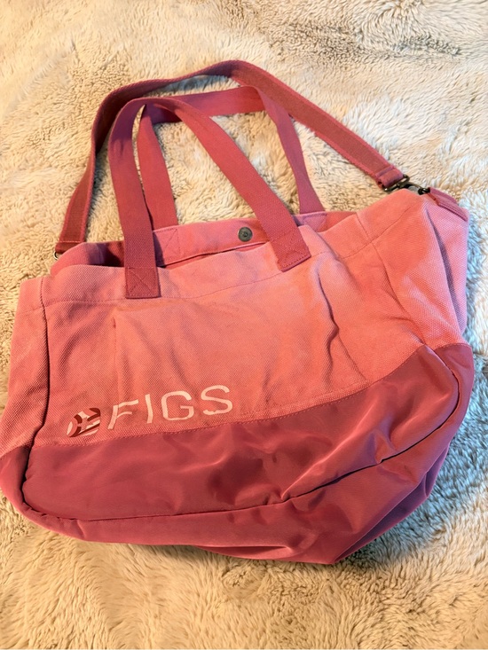 Figs Handbags - FIGS Rose-Pink Canvas Tote with Logo